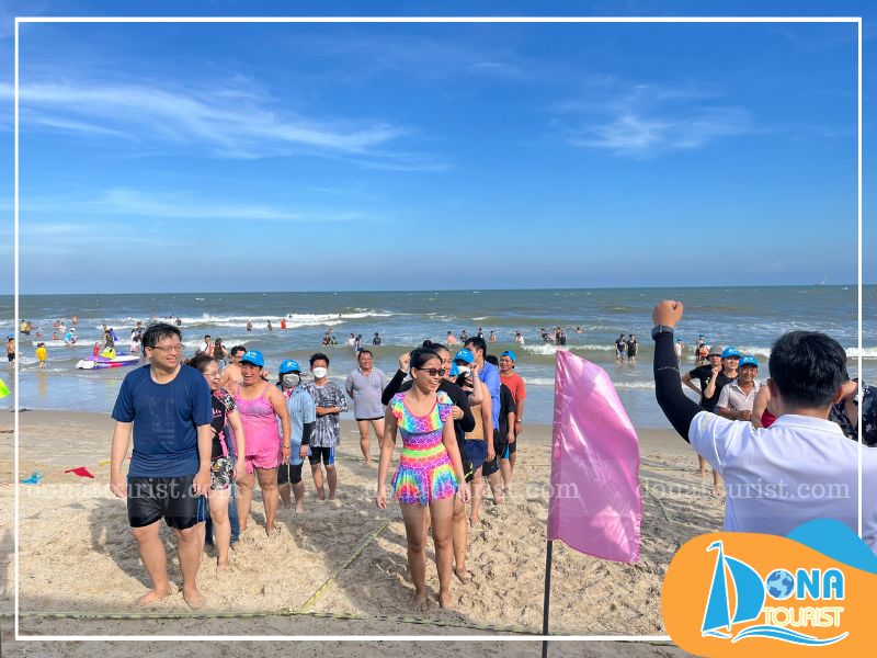 Vũng Tàu tọa lạc tại vùng biển Đông Nam Bộ trở thành điểm đến yêu thích của du khách   Vũng Tàu tọa lạc tại vùng biển Đông Nam Bộ trở thành điểm đến yêu thích của du khách