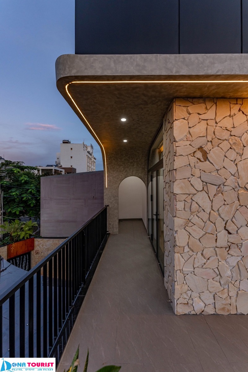 biet-thu-so-11a-tran-thuong-xuyen-dona-villa02.jpg (249 KB)